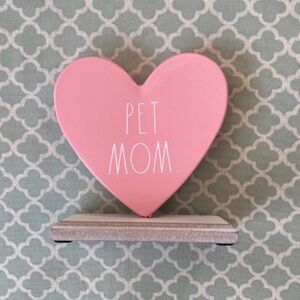 NWOT Rae Dunn Pet Mom Heart Sign Decor Metal Wood
